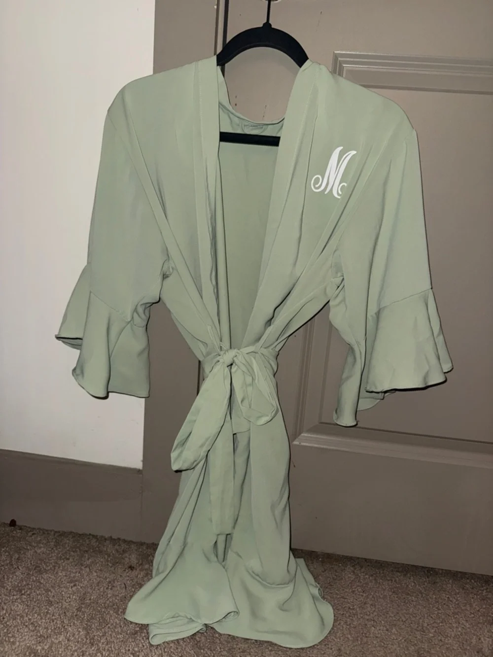 Initial Robe - Picture 2 of 7